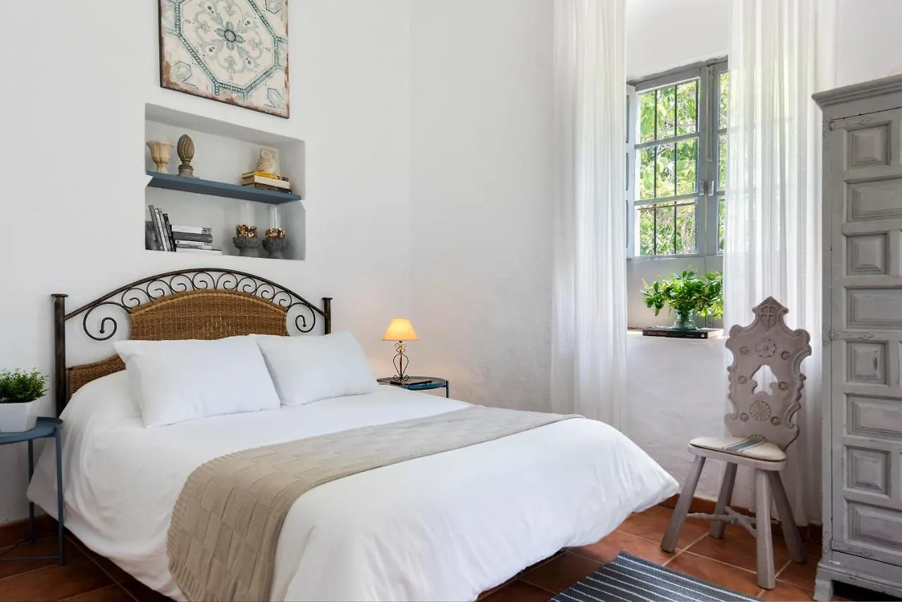 Finca San Juan Alojamiento Boutique Constantina 0*,